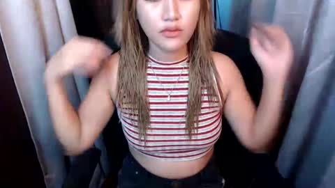 Snapshot of sweet_pee1 chatting on March 7, 2025, 9:51 am Jane online show from March 7, 2025, 9:51 am