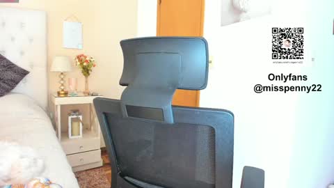 sweet_penny22 online show from January 10, 2025, 8:48 pm