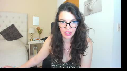 sweet_penny22 online show from March 2, 2025, 1:15 am