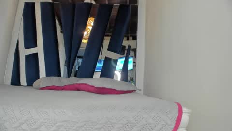 Snapshot of sweet_porn_ chatting on September 12, 2025, 11:10 am Naty online show from September 12, 2025, 11:10 am