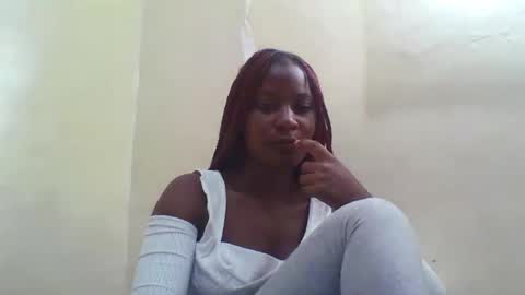 Snapshot of sweet_quinet chatting on October 14, 2025, 9:54 am Quintet online show from October 14, 2025, 9:54 am