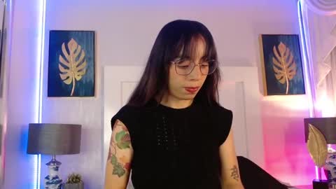   online show from September 24, 2025, 8:12 pm