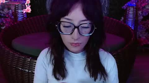 Roxanee online show from July 11, 2026, 9:38 pm