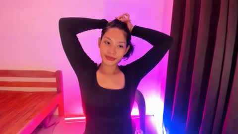 Snapshot of sweet_sakuraxx chatting on March 24, 2026, 4:34 pm jane online show from March 24, 2026, 4:34 pm