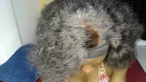 Snapshot of sweet_sherie chatting on October 22, 2025, 5:41 am ellanah Tracie online show from October 22, 2025, 5:41 am