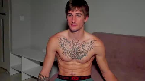 sweet_smith8 online show from December 25, 2024, 5:15 pm