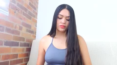 sweet_sophie_7 online show from November 23, 2025, 8:19 pm