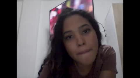 Yeileen online show from February 24, 2025, 3:55 am