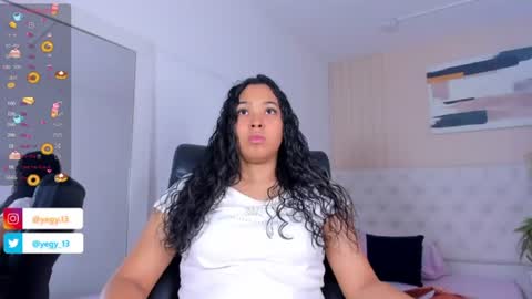 Snapshot of sweet_starxx chatting on July 30, 2026, 10:09 pm Yeileen online show from July 30, 2026, 10:09 pm