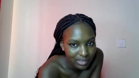 sweet_strawberina online show from April 23, 2026, 12:51 pm