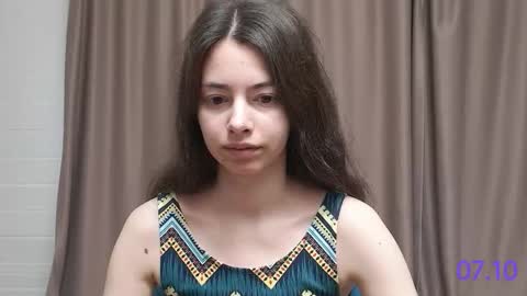 Angel online show from October 7, 2025, 4:42 am