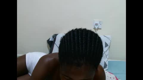 Snapshot of sweet_tattiana chatting on January 28, 2025, 8:36 pm Tatty online show from January 28, 2025, 8:36 pm