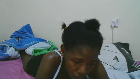 Snapshot of sweet_tattiana chatting on February 2, 2025, 11:11 pm Tatty online show from February 2, 2025, 11:11 pm