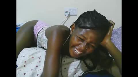 Snapshot of sweet_tattiana chatting on February 10, 2025, 6:56 pm Tatty online show from February 10, 2025, 6:56 pm