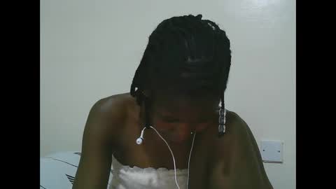 Snapshot of sweet_tattiana chatting on February 13, 2025, 6:05 pm Tatty online show from February 13, 2025, 6:05 pm