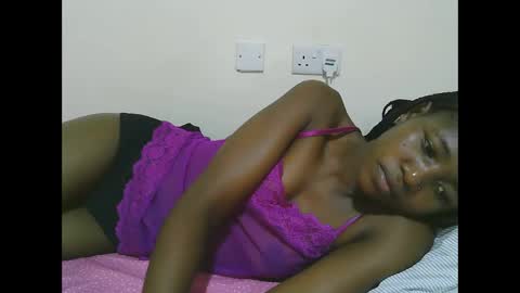 Snapshot of sweet_tattiana chatting on February 15, 2025, 9:26 pm Tatty online show from February 15, 2025, 9:26 pm