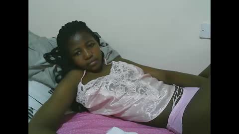 Snapshot of sweet_tattiana chatting on February 20, 2025, 2:07 am Tatty online show from February 20, 2025, 2:07 am