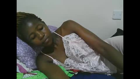 Snapshot of sweet_tattiana chatting on March 7, 2025, 4:55 pm Tatty online show from March 7, 2025, 4:55 pm