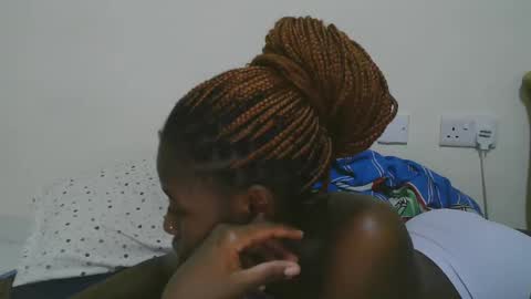 Snapshot of sweet_tattiana chatting on March 9, 2025, 12:31 pm Tatty online show from March 9, 2025, 12:31 pm