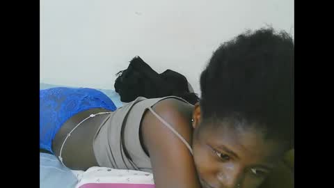 Snapshot of sweet_tattiana chatting on September 17, 2025, 7:04 pm Tatty online show from September 17, 2025, 7:04 pm