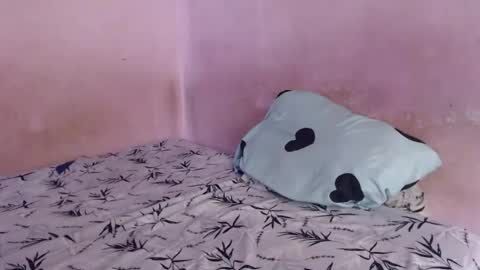 sweet_tianiss4 online show from February 13, 2026, 9:22 pm