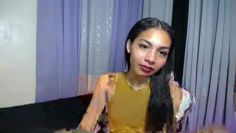 Snapshot of sweet_trishaxx chatting on February 17, 2025, 3:09 pm Trisha online show from February 17, 2025, 3:09 pm