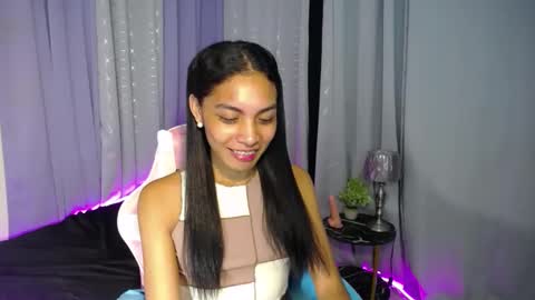 Snapshot of sweet_trishaxx chatting on March 8, 2025, 8:14 pm Trisha online show from March 8, 2025, 8:14 pm
