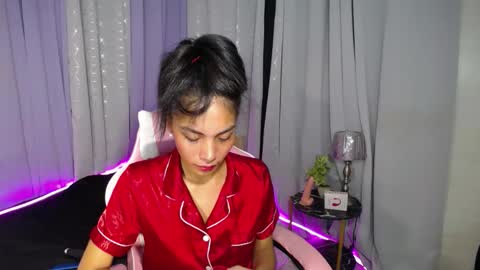 Snapshot of sweet_trishaxx chatting on March 10, 2025, 10:24 pm Trisha online show from March 10, 2025, 10:24 pm