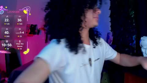 Steven independent model online show from October 16, 2025, 1:50 am