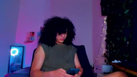 Steven independent model online show from February 28, 2026, 1:23 pm