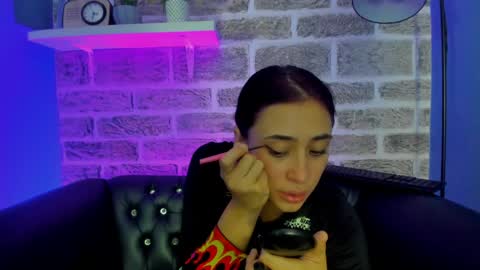  Sexy Arianna  online show from May 27, 2026, 12:57 pm