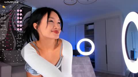 Yasu online show from December 21, 2024, 5:58 am