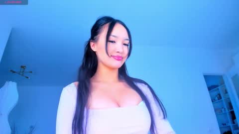 Yasu online show from December 22, 2025, 10:01 am