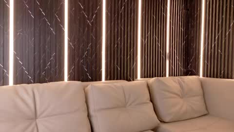 SweetAlana online show from May 27, 2026, 1:57 am