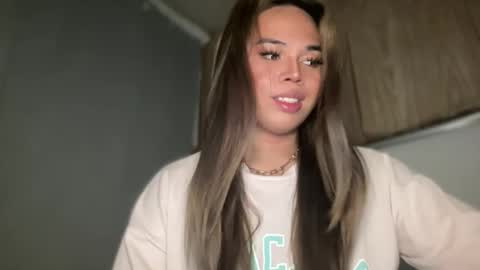 Snapshot of sweetalexa19 chatting on October 12, 2025, 2:43 am alexa your one and only queen online show from October 12, 2025, 2:43 am