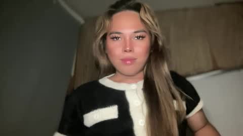 Snapshot of sweetalexa19 chatting on October 21, 2025, 3:13 pm alexa your one and only queen online show from October 21, 2025, 3:13 pm