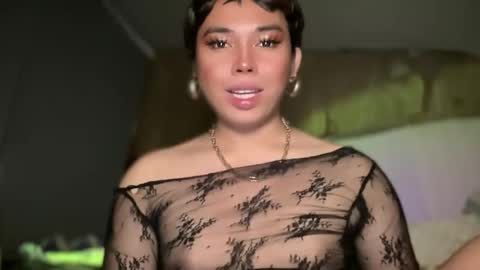 Snapshot of sweetalexa19 chatting on October 29, 2025, 12:35 am alexa your one and only queen online show from October 29, 2025, 12:35 am