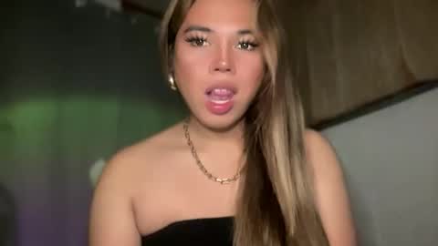 Snapshot of sweetalexa19 chatting on November 5, 2025, 12:54 am alexa your one and only queen online show from November 5, 2025, 12:54 am