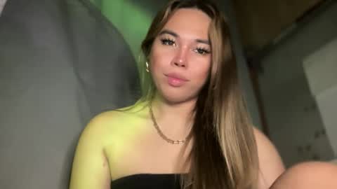 Snapshot of sweetalexa19 chatting on November 6, 2025, 11:04 pm alexa your one and only queen online show from November 6, 2025, 11:04 pm