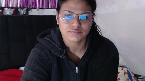 Snapshot of sweetalmaa chatting on April 17, 2026, 9:56 am Alma online show from April 17, 2026, 9:56 am