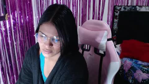 Snapshot of sweetalmaa chatting on April 18, 2026, 11:25 am Alma online show from April 18, 2026, 11:25 am