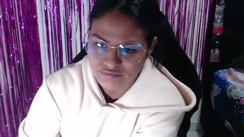 Snapshot of sweetalmaa chatting on April 21, 2026, 9:37 am Alma online show from April 21, 2026, 9:37 am