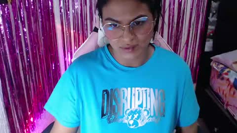 Snapshot of sweetalmaa chatting on May 1, 2026, 12:21 pm Alma online show from May 1, 2026, 12:21 pm