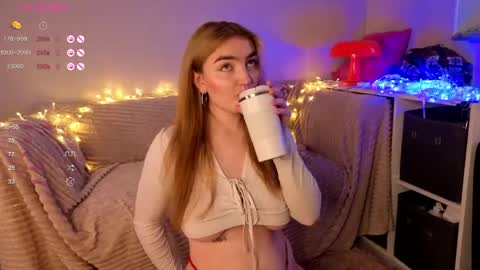 Rina online show from April 14, 2026, 12:00 pm