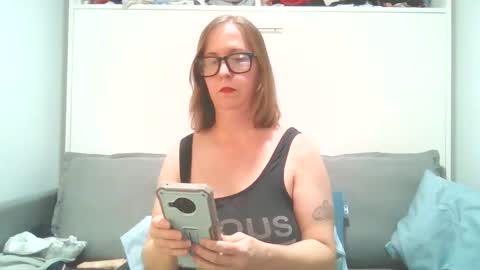 Snapshot of sweetandnaughty123 chatting on February 11, 2026, 4:06 am sweetandnaughty123 online show from February 11, 2026, 4:06 am