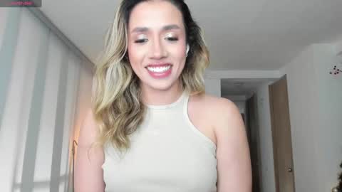 Camila online show from January 4, 2025, 9:09 pm