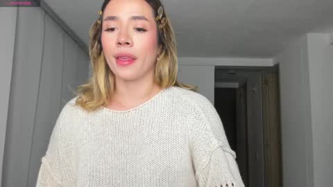 Camila online show from January 19, 2025, 12:38 am