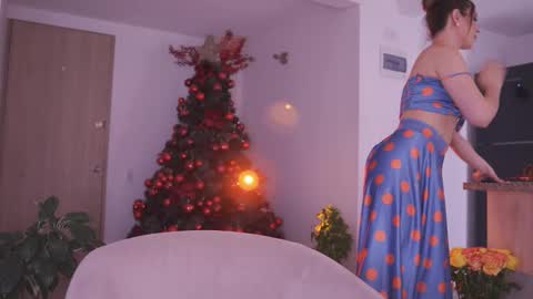 Camila online show from January 12, 2026, 7:30 pm