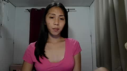 Snapshot of sweetasiancolleen chatting on July 23, 2026, 6:39 pm colleen online show from July 23, 2026, 6:39 pm