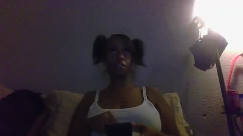 Snapshot of sweetaztea chatting on February 18, 2025, 9:21 am sweetaztee online show from February 18, 2025, 9:21 am